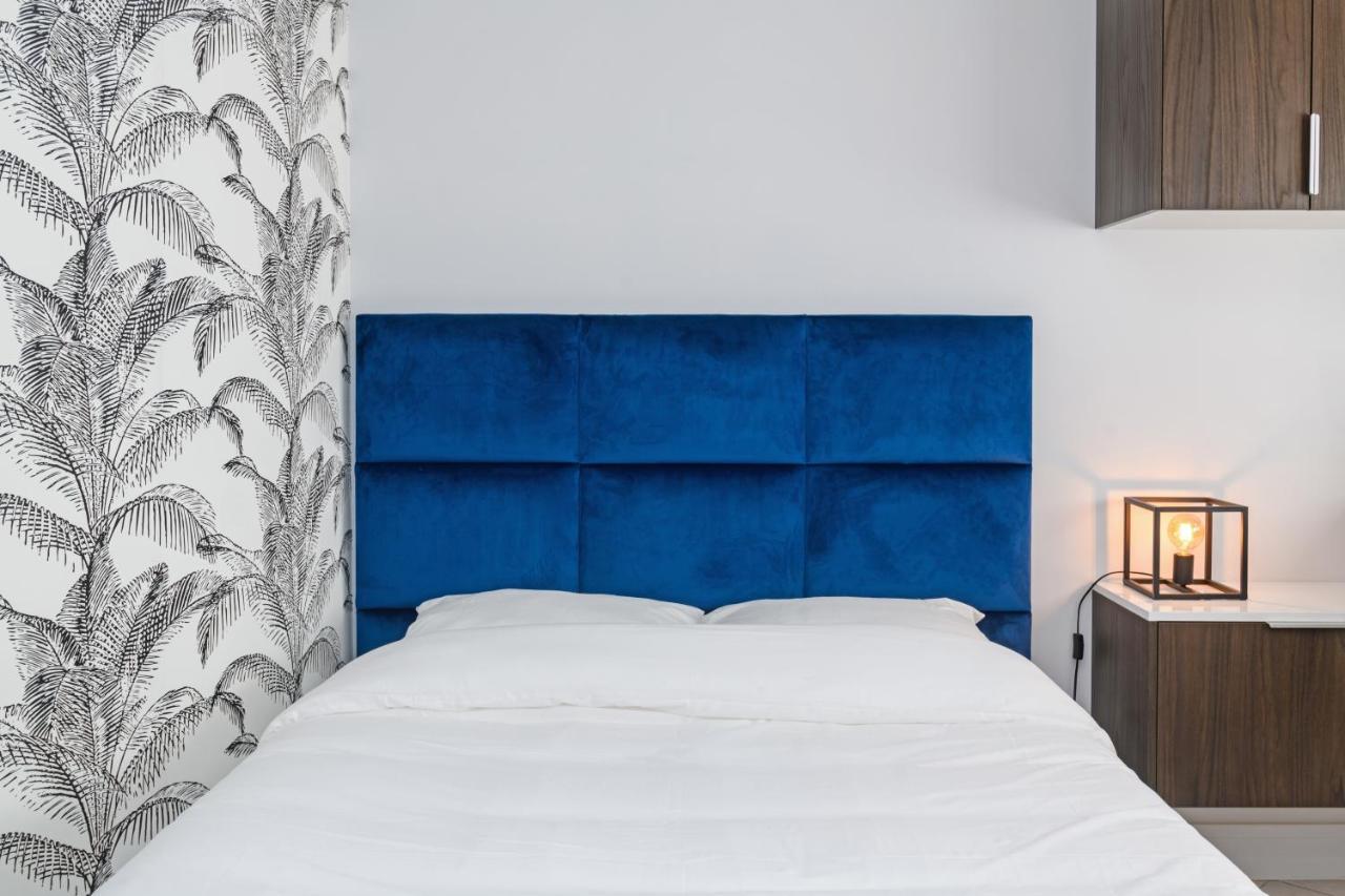 The City Nest - Duke Housing Creteil Bagian luar foto