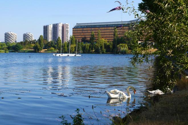 The City Nest - Duke Housing Creteil Bagian luar foto